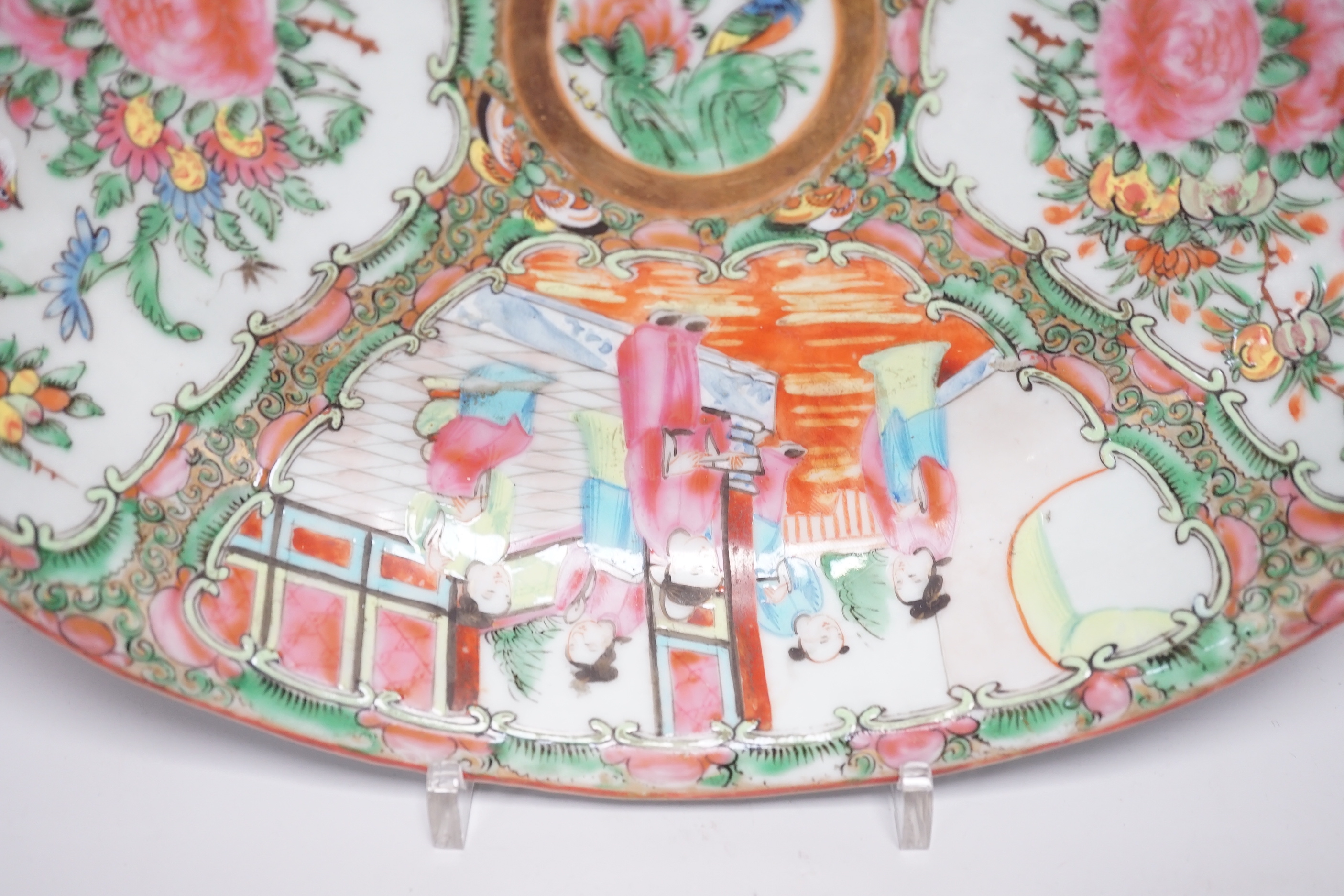 A 19th century Canton export dish, 28cm wide